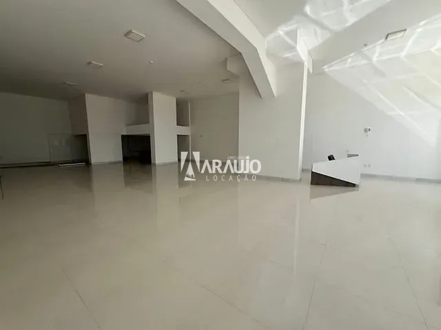 Loja para alugar, no bairro Centro em Itajaí