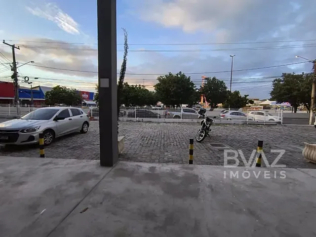 Loja com 52m², para alugar, no bairro Jardim Flamboyant em Cabo Frio