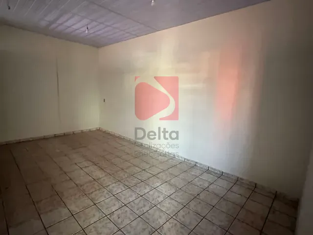 Loja à venda, no bairro Centro em Pirassununga
