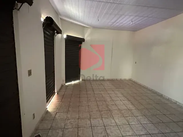 Loja à venda, no bairro Centro em Pirassununga
