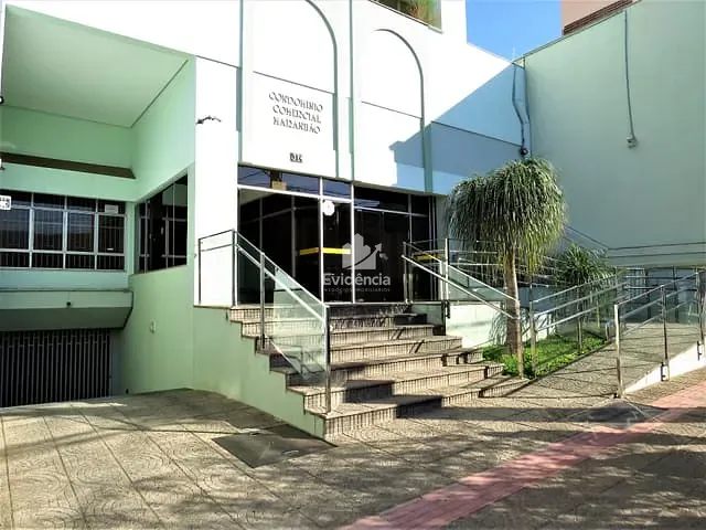 Loja com 316m², à venda, no bairro Centro em Londrina