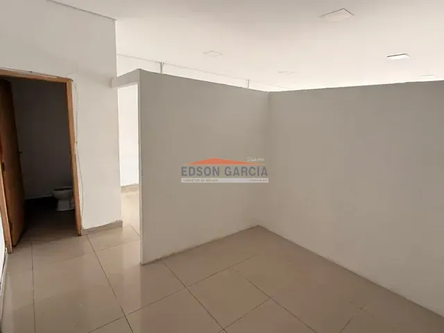 Loja para alugar, no bairro Parque São Bento em Sorocaba