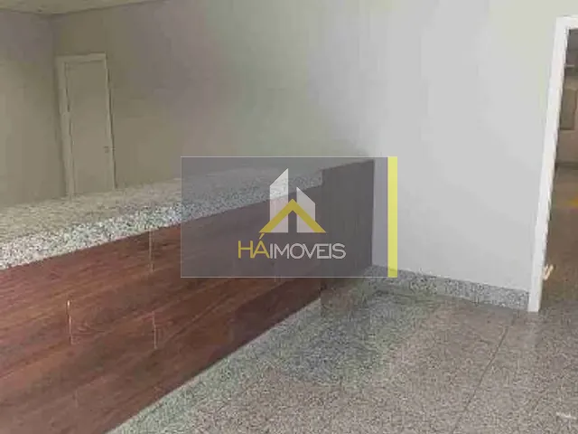 Loja com 155m², para alugar, no bairro Santa Efigênia em Belo Horizonte