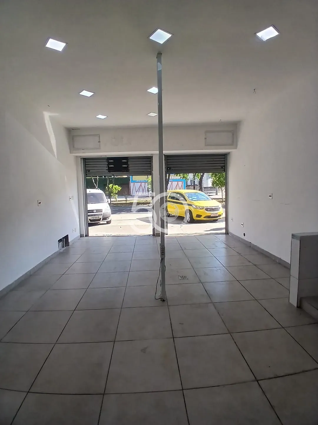 Loja-Salão, 80 m² - Foto 2