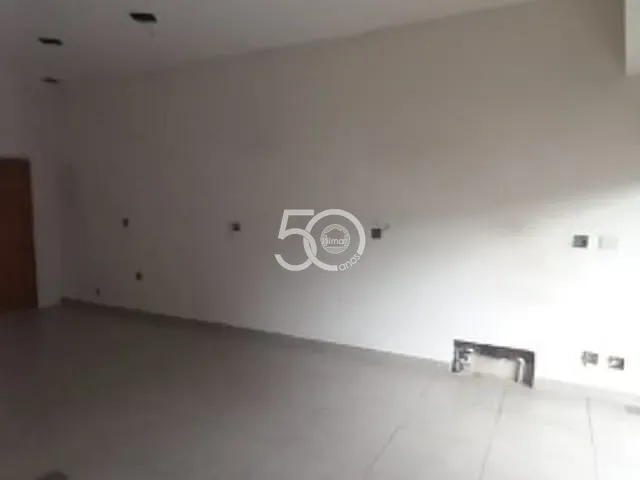 Loja para alugar, no bairro Vila da Penha em Rio de Janeiro