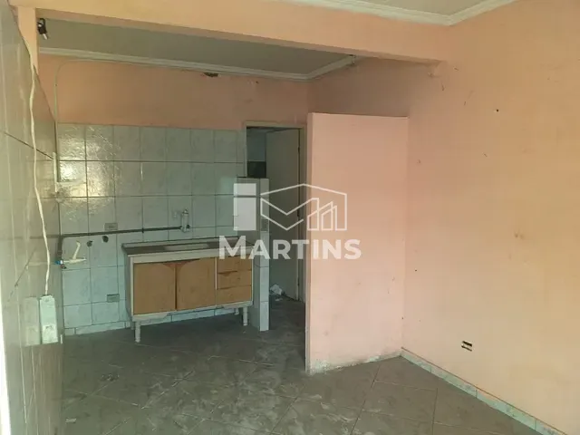 Prédio à venda, no bairro Jardim Clementino em Taboão da Serra