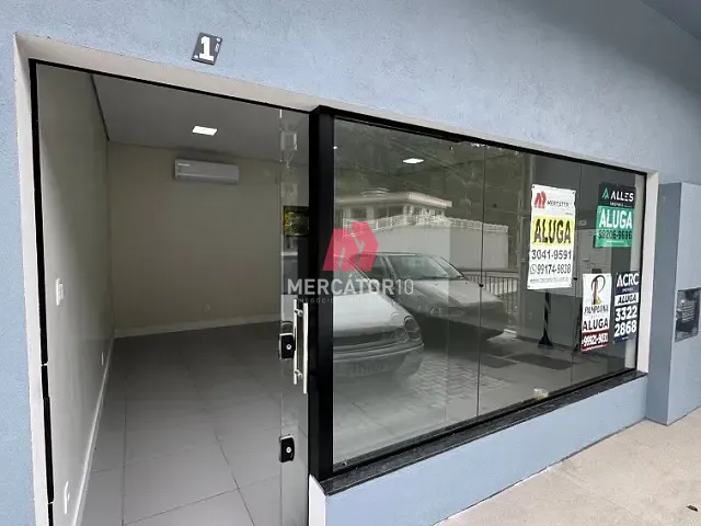 Loja para alugar, no bairro Tribess em Blumenau