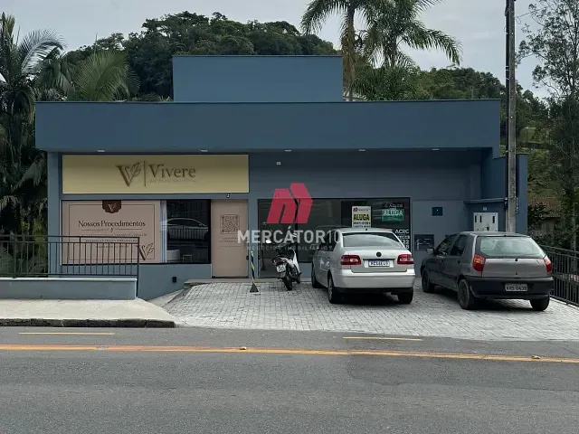 Loja para alugar, no bairro Tribess em Blumenau
