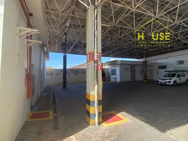Loja com 1000m², para alugar, no bairro Patrimônio Velho em Votuporanga