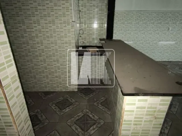 Loja com 300m², para alugar, no bairro Vila Palmares em Santo André