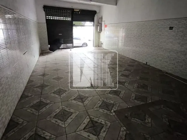 Loja com 300m², para alugar, no bairro Vila Palmares em Santo André