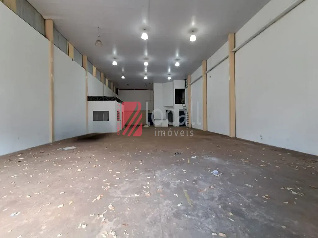 Loja / Salão / Ponto Comercial  para aluguel, 360m² — foto 2 de 13