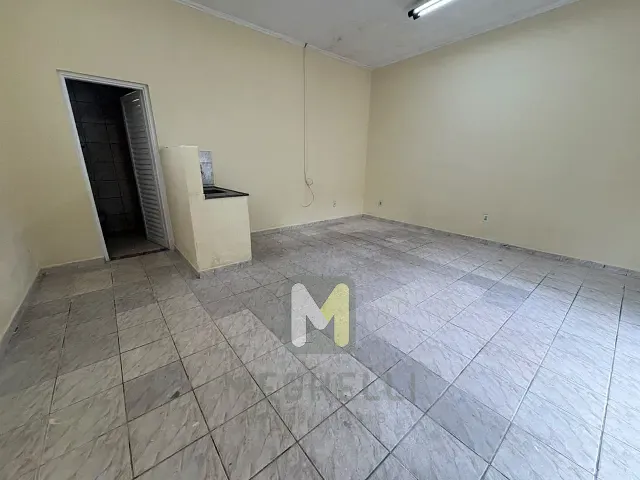 Loja com 50m², para alugar, no bairro Jardim Dom Pedro I em Serrana