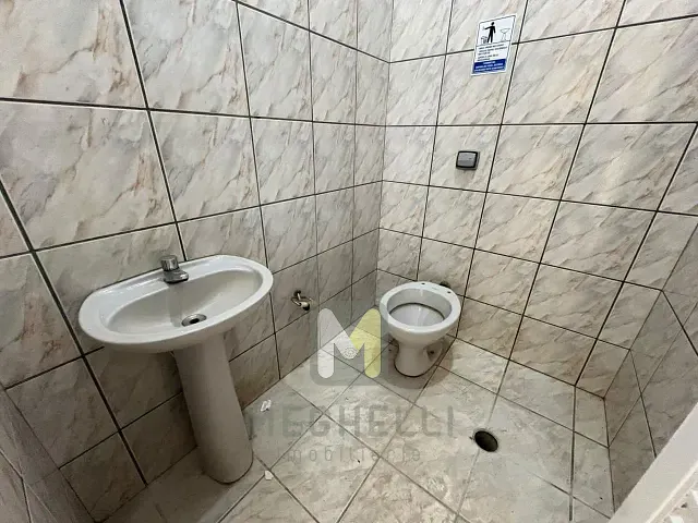 Loja com 50m², para alugar, no bairro Jardim Dom Pedro I em Serrana