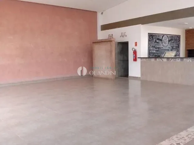 Loja com 300m², para alugar, no bairro Itamaraty em Artur Nogueira