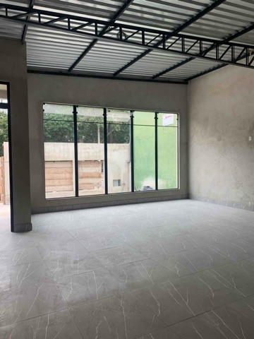 Galpão / Barracão com 250m², para alugar, no bairro Residencial Jardim Aurora em Pindamonhangaba