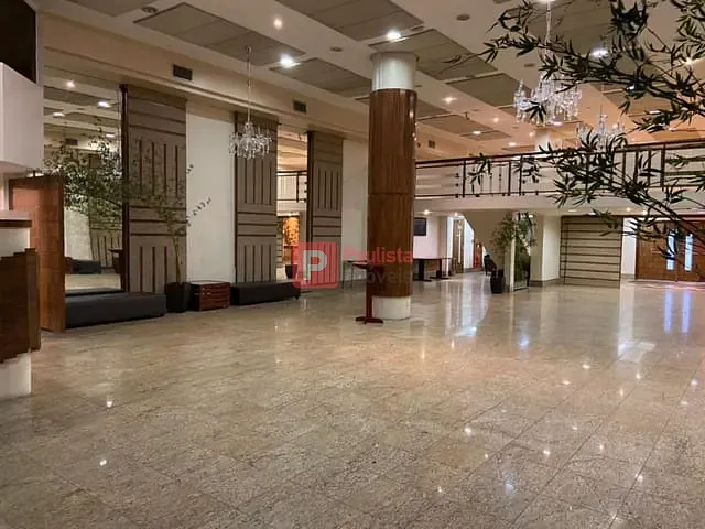 Loja com 440m², para alugar, no bairro Brooklin em São Paulo