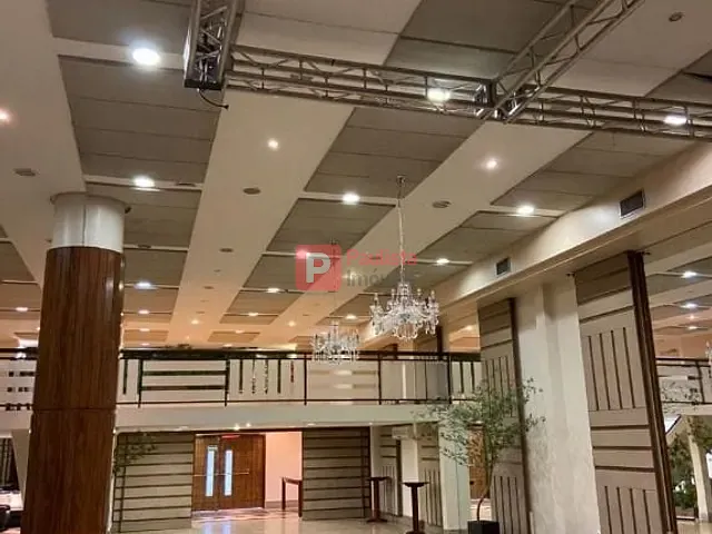 Loja com 440m², para alugar, no bairro Brooklin em São Paulo