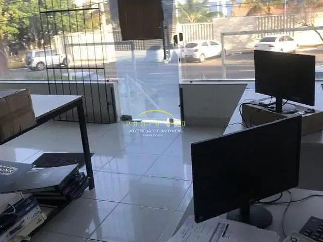 Loja com 72m², para alugar, no bairro Amaralina em Salvador
