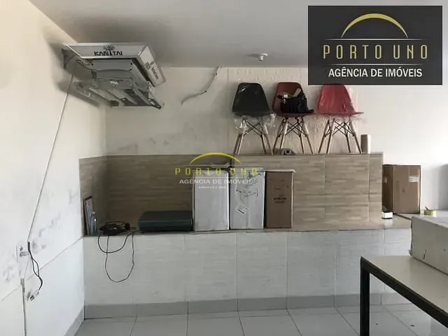 Loja com 72m², para alugar, no bairro Amaralina em Salvador