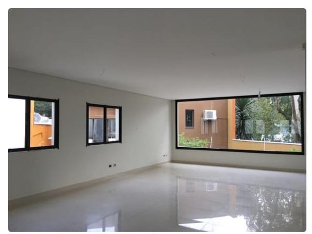 Foto do Loja - Ponto Comercial Excelente localização | RUSSI IMÓVEIS
