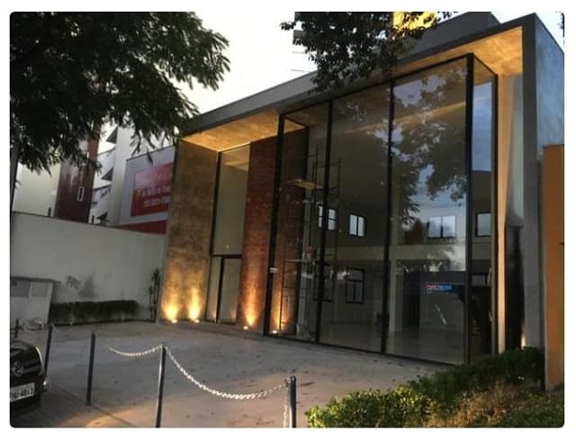 Foto do Loja - Ponto Comercial Excelente localização | RUSSI IMÓVEIS