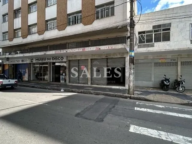 Loja com 260m², para alugar, no bairro Centro em Juiz de Fora