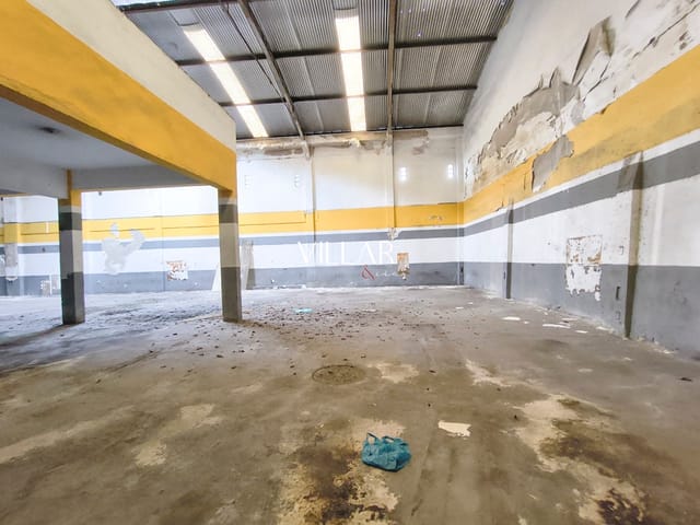 Loja com 1000m², para alugar, no bairro Penha Circular em Rio de Janeiro