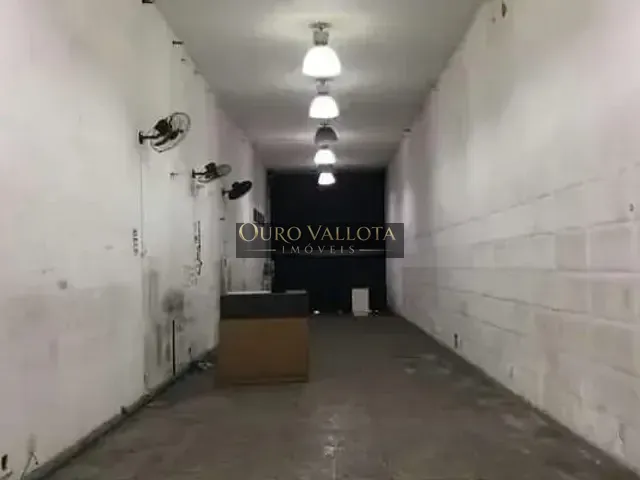 Loja com 600m², à venda, no bairro Brás em São Paulo