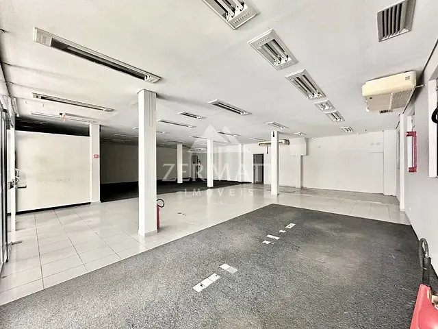 Loja com 299m², para alugar, no bairro Itoupava Norte em Blumenau