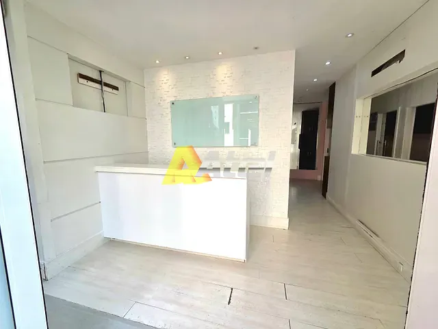 Loja com 68m², à venda ou para alugar, no bairro Barra da Tijuca em Rio de Janeiro