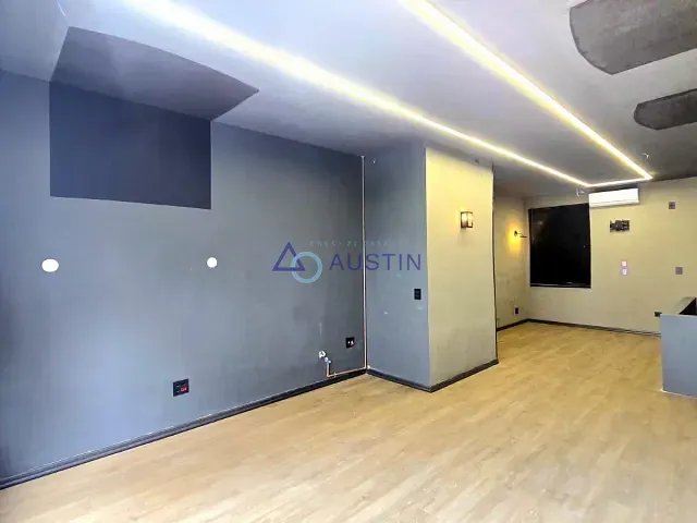 Sala com 58m², para alugar, no bairro Jardim Paulista em São Paulo