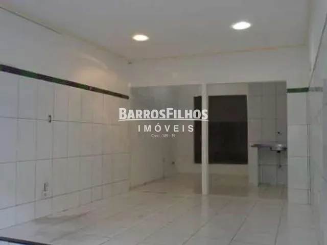Ponto com 50m², para alugar, no bairro Centro em Aracaju