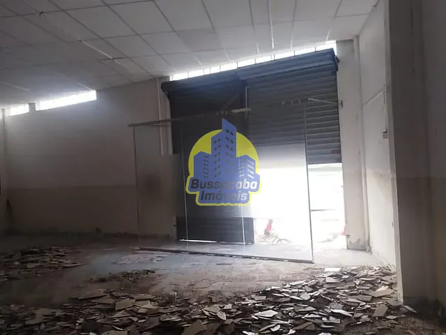 Loja com 260m², para alugar, no bairro Novo Osasco em Osasco