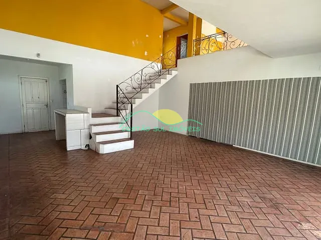 Loja com 90m², para alugar, no bairro Ribeirão da Ilha em Florianópolis