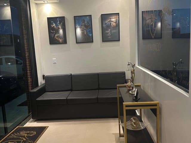 Foto do Loja - Salas comerciais mobiliadas com recepção e sala de reunião – Vicente Pires | DAF GESTÃO CONDOMINAL & IMOBILIÁRIA