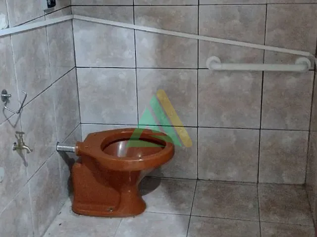 Loja com 35m², para alugar, no bairro Saúde em Mogi Mirim