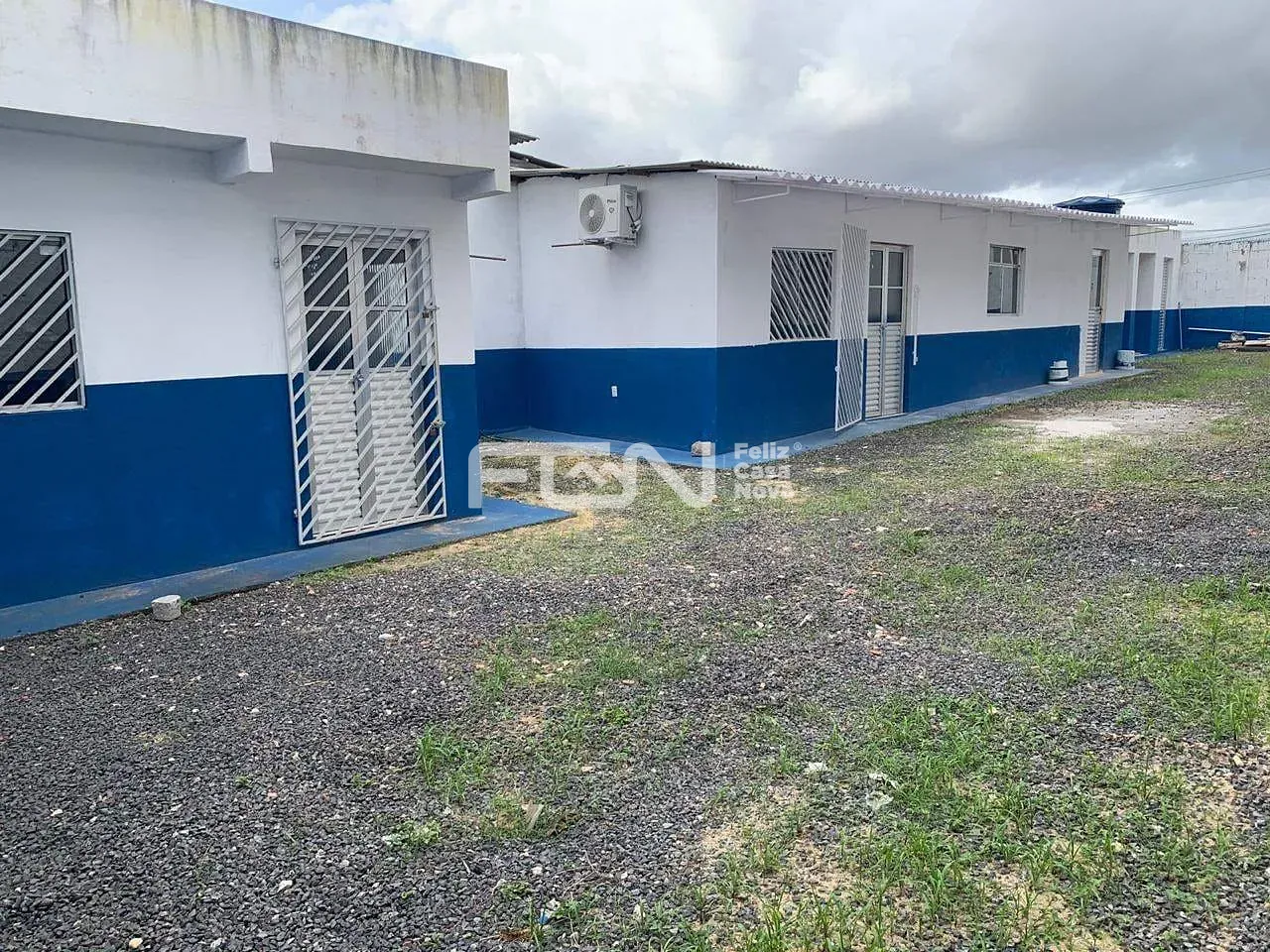 Loja-Salão, 300 m² - Foto 1