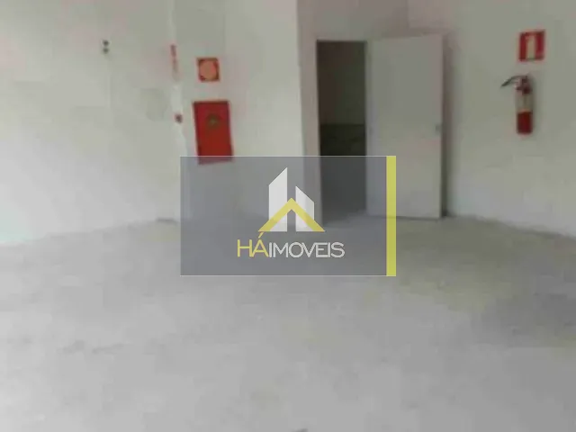 Loja com 59m², para alugar, no bairro Santa Efigênia em Belo Horizonte