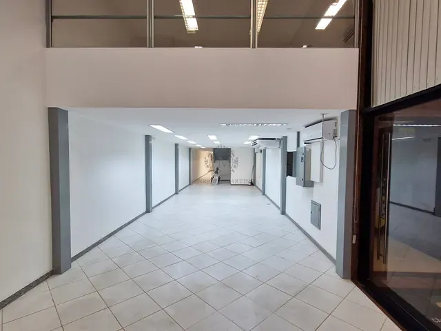 Loja com 208m², para alugar, no bairro Centro em Rio de Janeiro