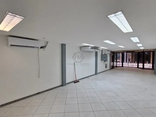 Loja com 208m², para alugar, no bairro Centro em Rio de Janeiro