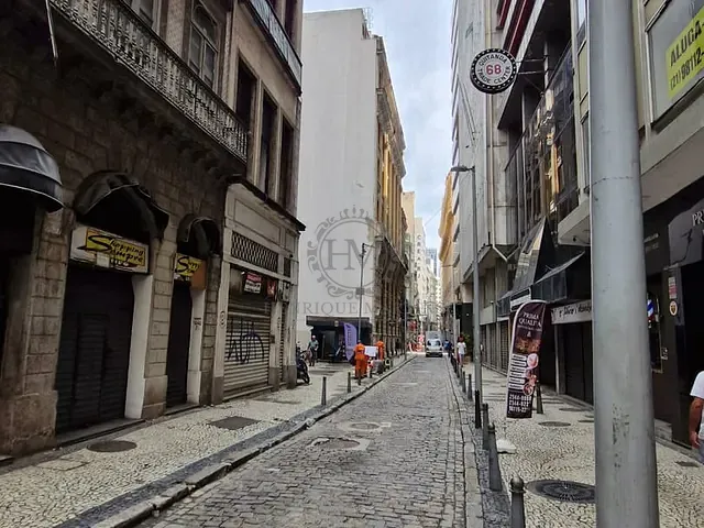Loja com 208m², para alugar, no bairro Centro em Rio de Janeiro