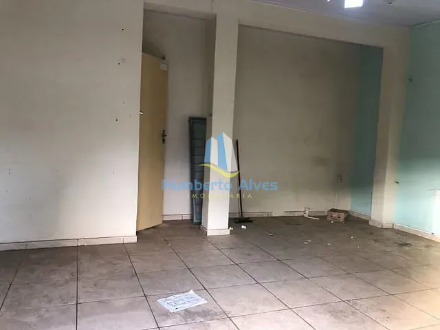 Loja para alugar, no bairro Alto Maron em Vitória da Conquista