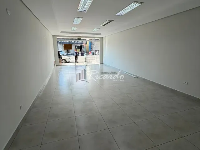 Loja para alugar, no bairro Centro em Arapongas