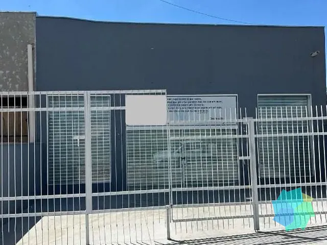 Loja com 230m², à venda, no bairro Jardim Itaguaçu em Salto