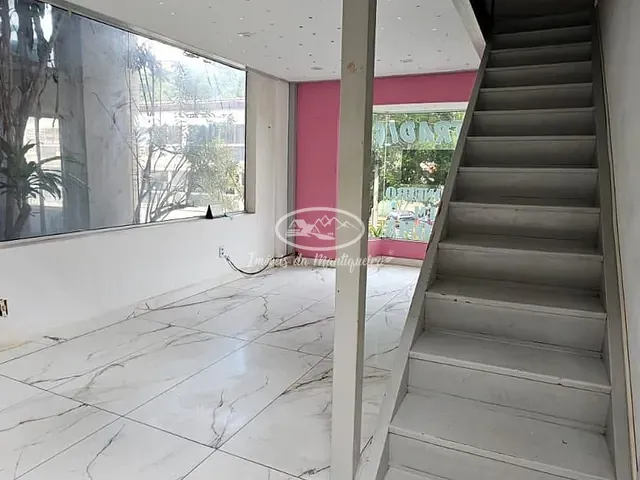 Loja com 18m², para alugar, no bairro Penedo em Itatiaia