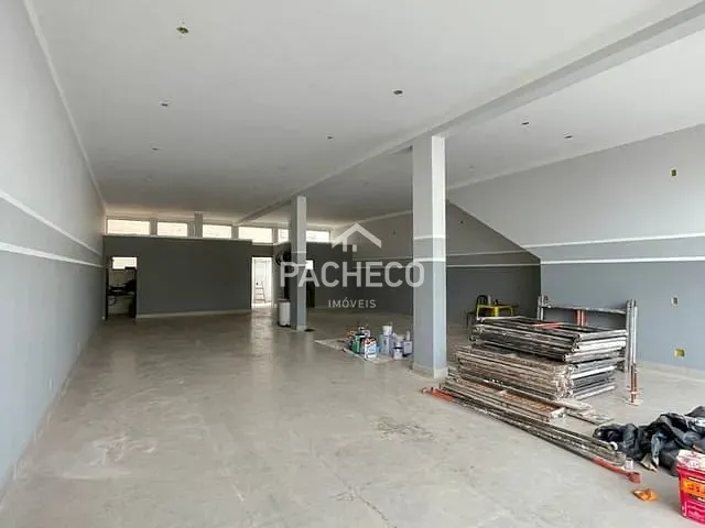 Loja com 230m², para alugar, no bairro Planalto do Sol II em Santa Bárbara d'Oeste