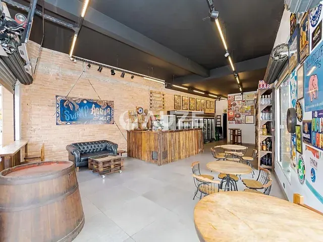 Loja com 120m², à venda, no bairro Portão em Curitiba