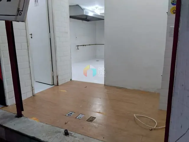 Loja com 85m², para alugar, no bairro Copacabana em Rio de Janeiro