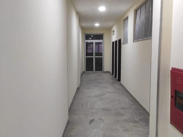 Loja com 280m², para alugar, no bairro Centro em Juiz de Fora
